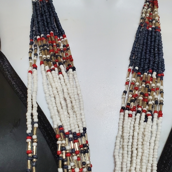 Beautiful  beads chain - Picture 3 of 3